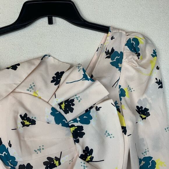 Self Portrait women's size 4 small asymmetrical pink floral top revolve new - Picture 5 of 15